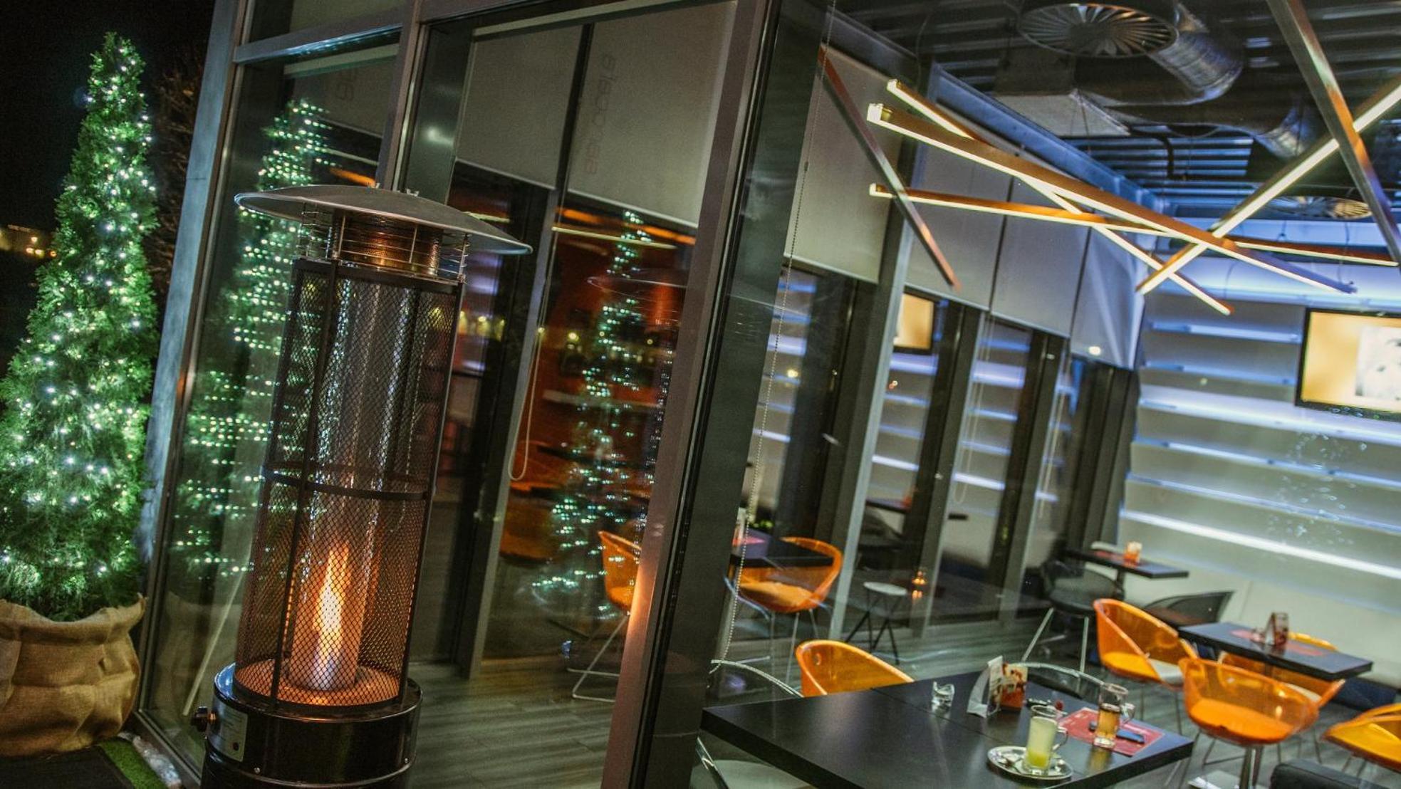 Aerocafe 호텔 파르티잔스케 외부 사진